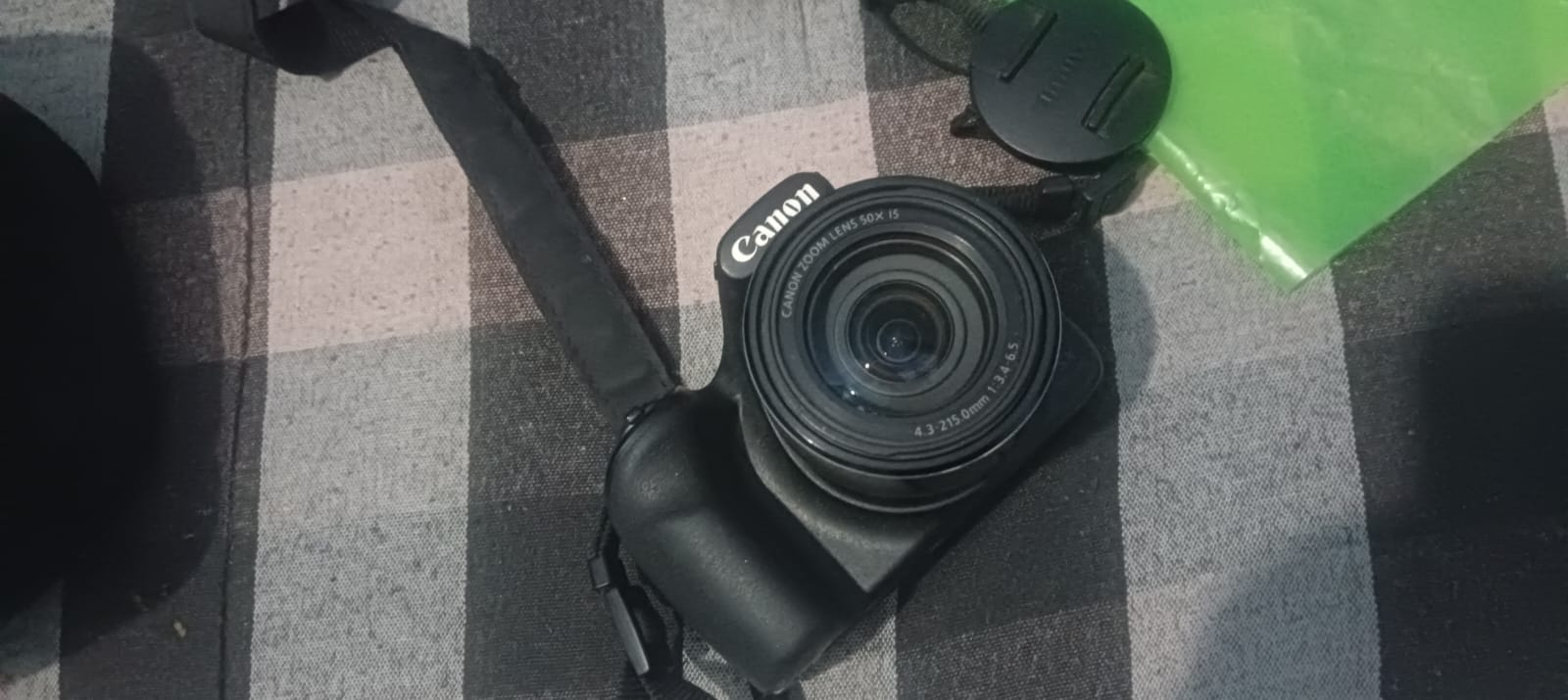 Canon HS530 High-Zoom Digital Camera | 40x Optical Zoom | Full HD Video | Compact Travel Camera